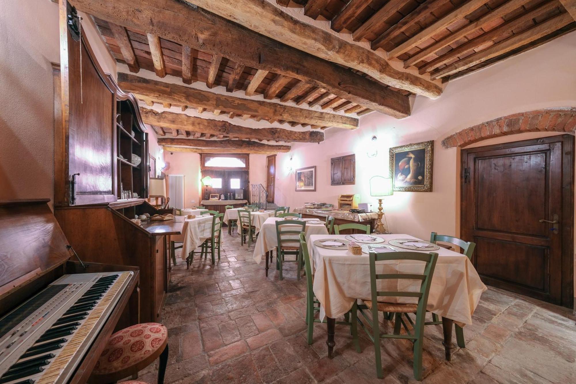 Antica Dimora Leones Bed & Breakfast Palaia Exterior photo