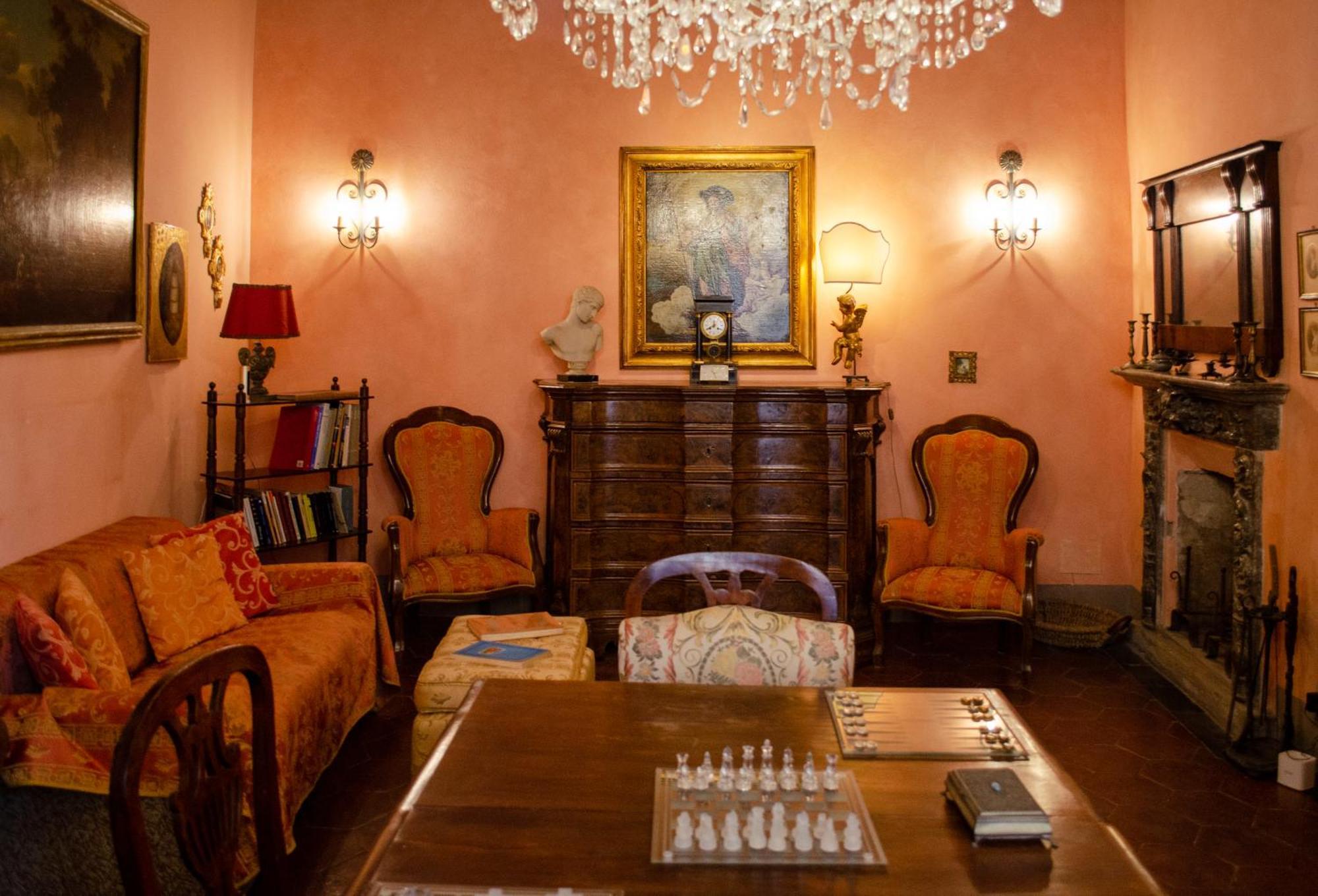 Antica Dimora Leones Bed & Breakfast Palaia Exterior photo