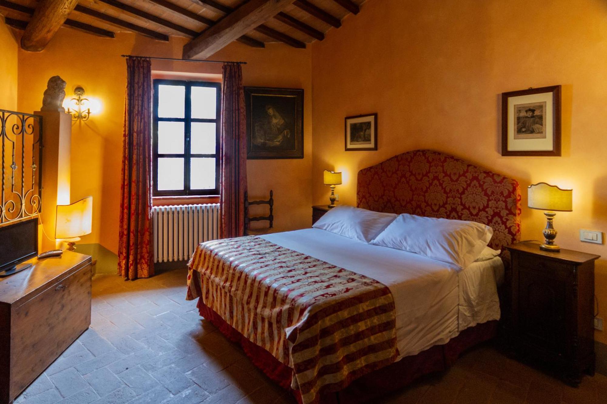 Antica Dimora Leones Bed & Breakfast Palaia Exterior photo