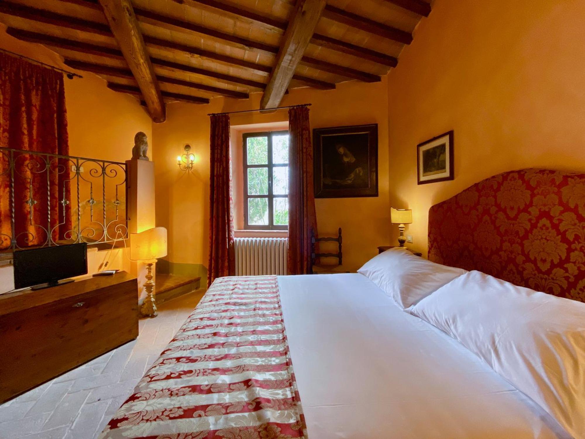 Antica Dimora Leones Bed & Breakfast Palaia Exterior photo