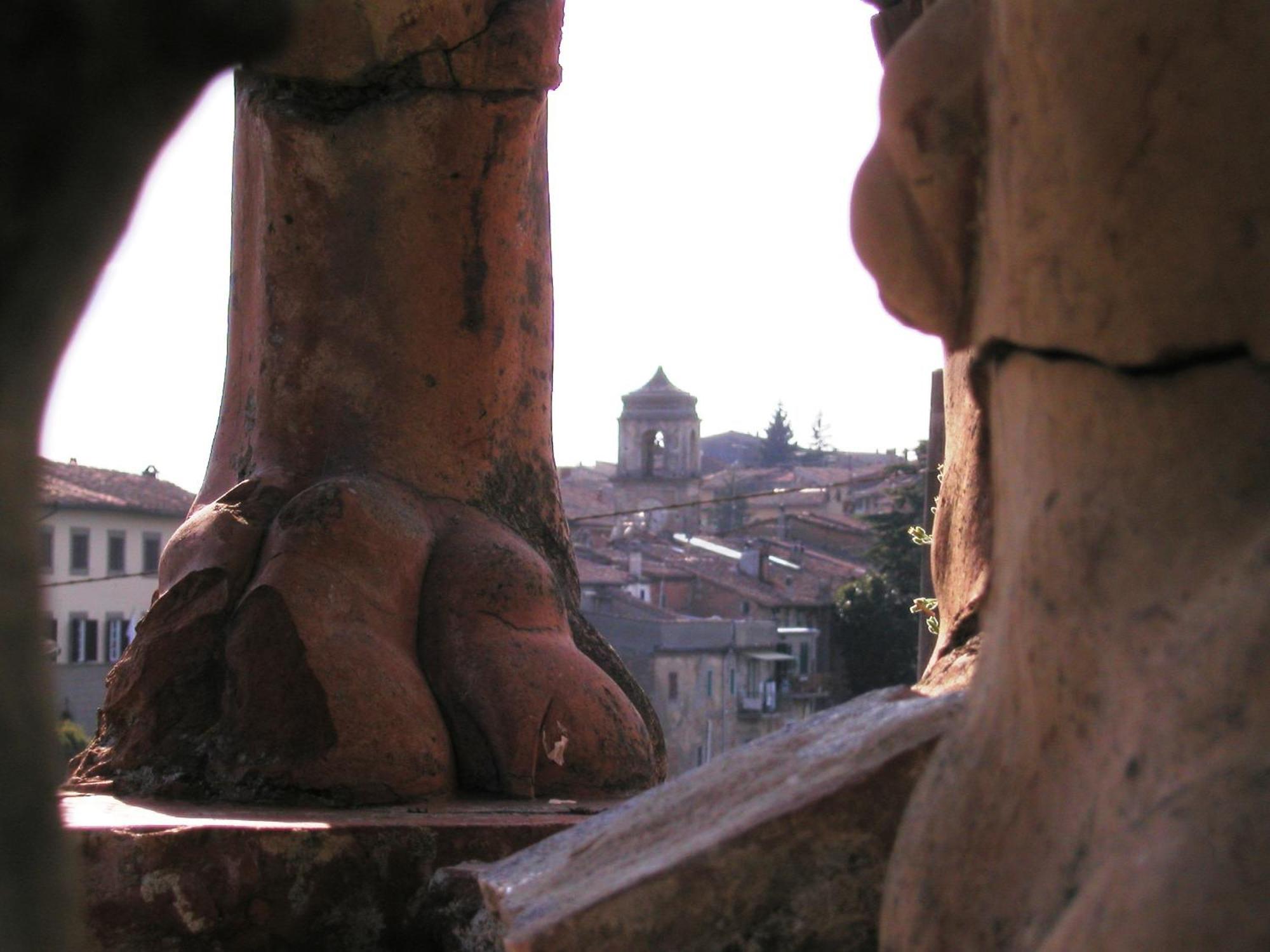 Antica Dimora Leones Bed & Breakfast Palaia Exterior photo