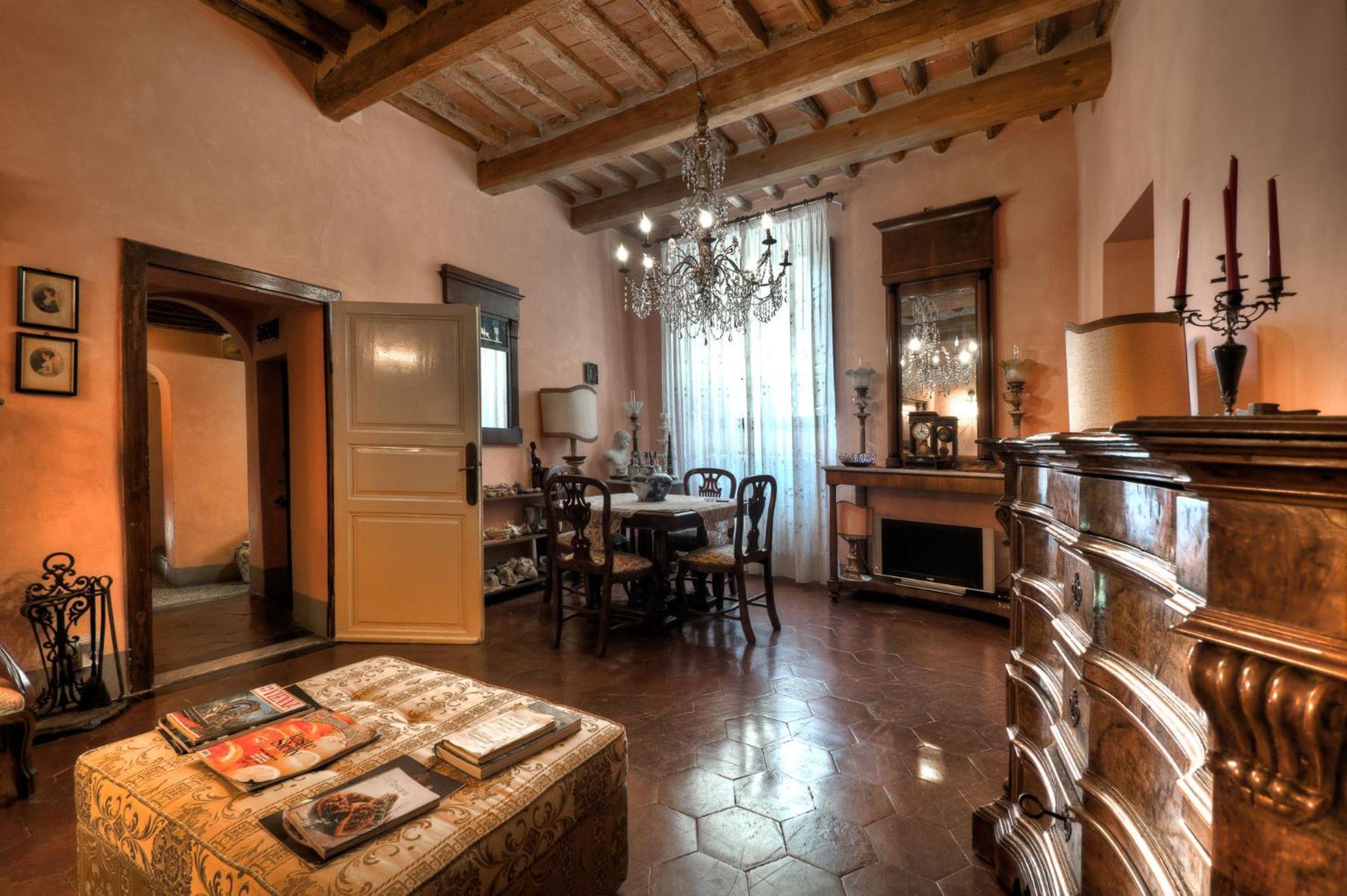 Antica Dimora Leones Bed & Breakfast Palaia Exterior photo